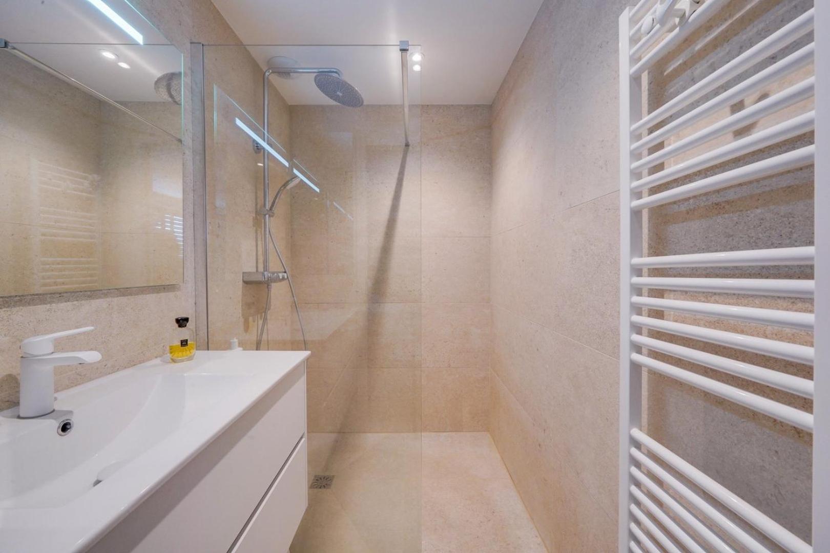 Spacious Bordeaux Family Home With Swimming Pool Zewnętrze zdjęcie