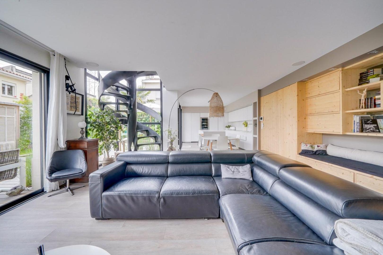 Spacious Bordeaux Family Home With Swimming Pool Zewnętrze zdjęcie